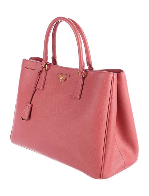 prada saffiano lux tote peony pink|Prada saffiano shoulder bag.